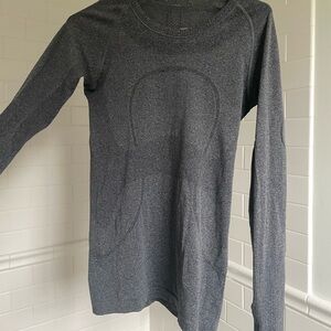 Lululemon Swiftly Tech Longsleeve Heather Grey